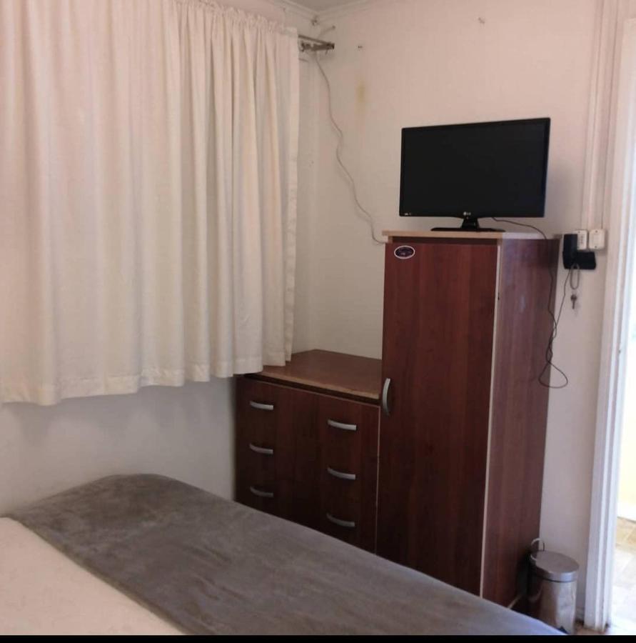 Alojamiento Emilia House Пунта Аренас Екстериор снимка